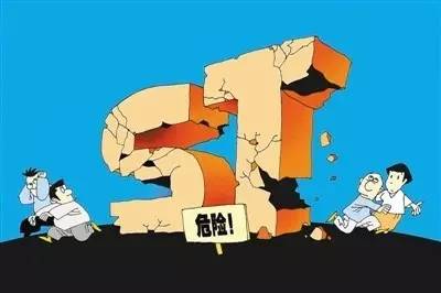 ｜點(diǎn)評(píng)｜ 早在2014年底，證監(jiān)會(huì)就出臺(tái)了相關(guān)退市規(guī)定，如有重大違法行為或財(cái)務(wù)指標(biāo)、交易數(shù)據(jù)不達(dá)標(biāo)公司，必須強(qiáng)制退市。但A股市場(chǎng)直至*ST博元被強(qiáng)制退市前，就沒有過這回事。許多公司哪怕茍延殘喘，也千方百計(jì)要保殼，因?yàn)闅け旧砭褪窍∪辟Y源。加快清理垃圾股，看來也是新證監(jiān)會(huì)主席推動(dòng)資本市場(chǎng)發(fā)展的一大抓手。